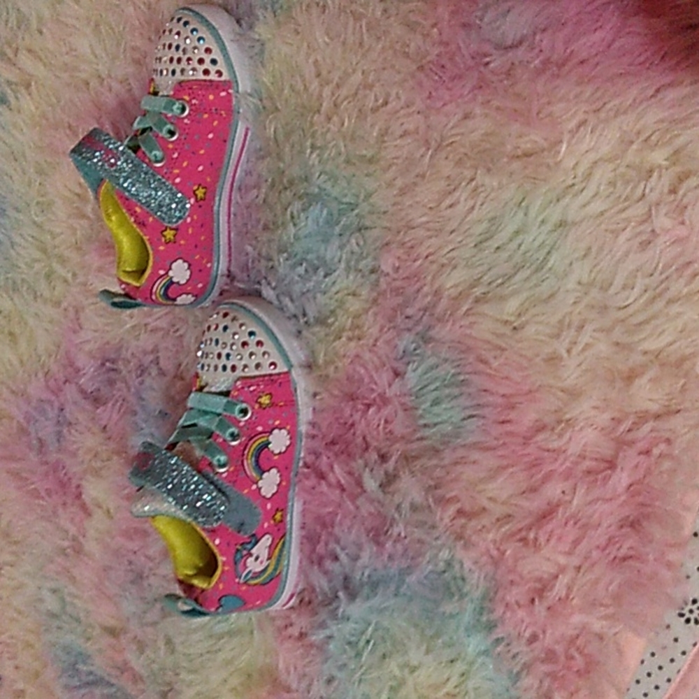 Skechers infant 7 unicorn light up shoes